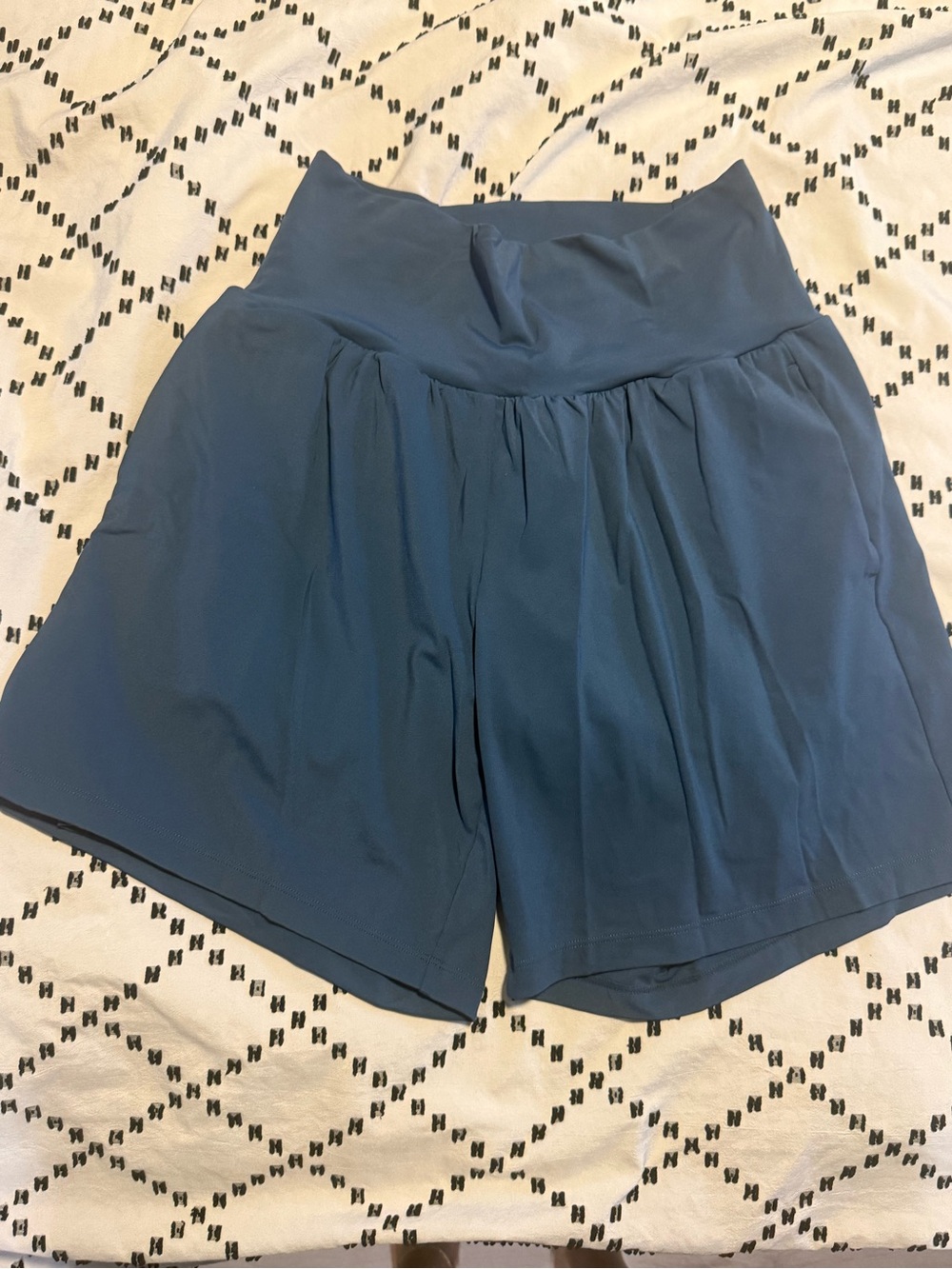HALARA Teal-Blue Pleated Softlyzero™ Airy High-Waisted Cool Touch Yoga Shorts 9”